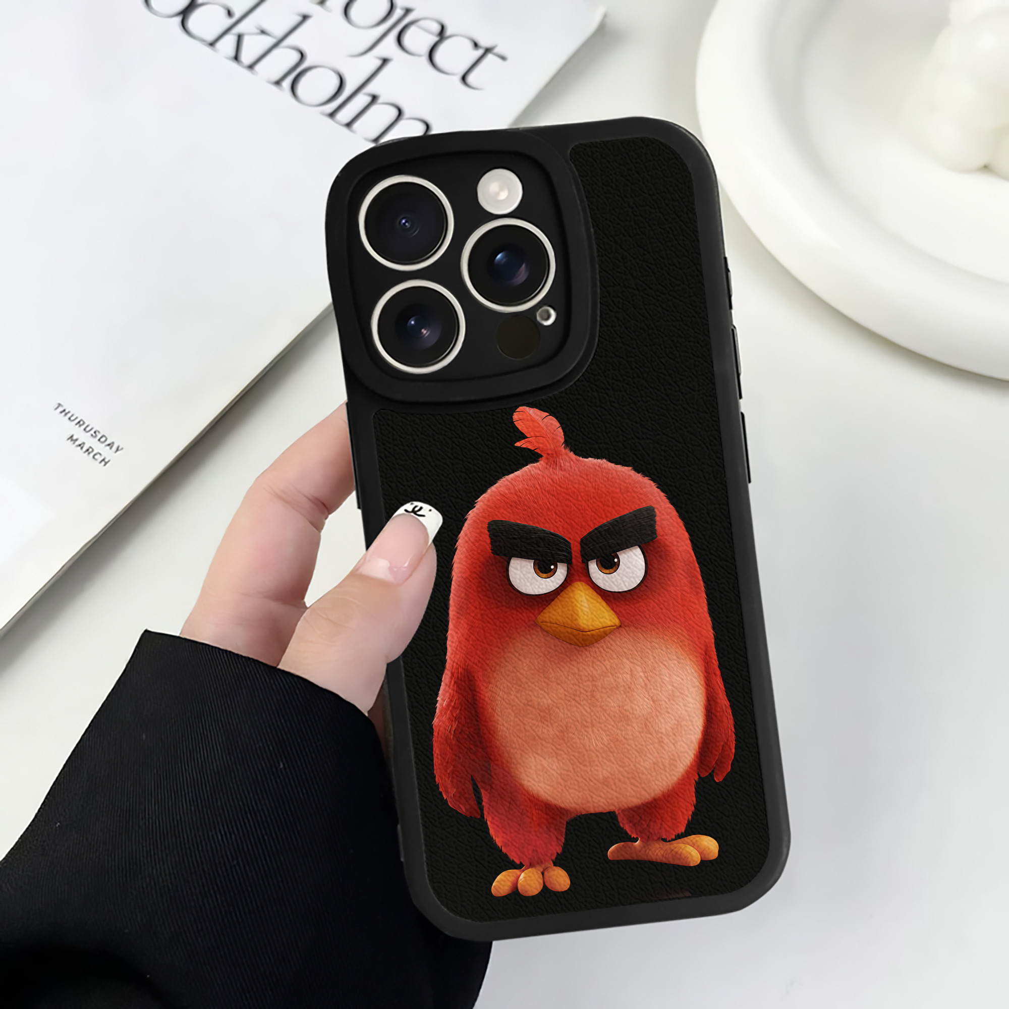 （画像用） Angry Birds アングリーバード 【iPhone 16シリーズ対応】シリコンスマホケース（レザー調） 材質：シリコン